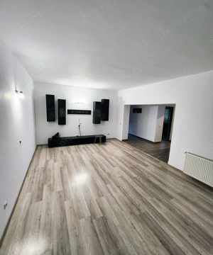 Apartament 4 camere parter 141mp - acces separat, terasa, acces curte - imagine 3