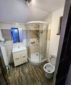 Apartament 4 camere parter 141mp - acces separat, terasa, acces curte - imagine 8