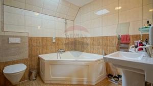 Hotel / Pensiune cu 14 camere/strada Tomis - imagine 13