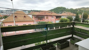 Apartament 3 camere, Centru  59000Euro, etaj 2 - imagine 7