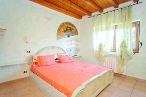 De vanzare Casă cu 4 camere  95 m.p. Chiperești - Iasi 0% comision - imagine 8