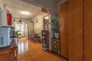 Apartament decomandat, 3 camere,  Lipovei - imagine 3