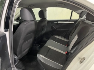 Skoda Rapid - imagine 10