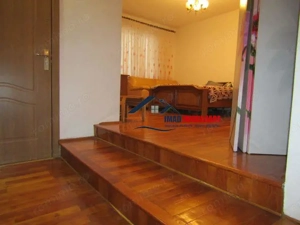 Zona Excelenta! Vanzare Casa Centru - zona Spital Judetean! - imagine 11