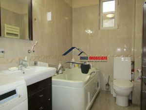 Zona Excelenta! Vanzare Casa Centru - zona Spital Judetean! - imagine 17