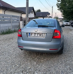 Skoda Octavia Combi 1.6 MPI Ambiente - imagine 6