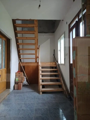 Casă dublă în comuna Hătuica, chiar în vecinătatea băilor termale. - imagine 7