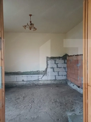 Casă dublă în comuna Hătuica, chiar în vecinătatea băilor termale. - imagine 6