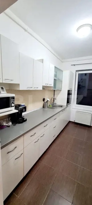 Apartament de 2 camere 60mp, parcare, Apahida