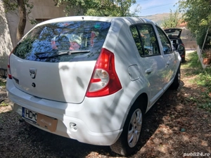 Dacia Sandero 1.2 Full Option - imagine 2