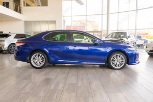 Toyota Camry 2.5 Hybrid Business Executive - imagine 5