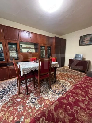 Apartament de vanzare, cu 3 camere, 70 mp, parcare inclusa, zona Mureseni
