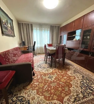 Apartament de vanzare, cu 3 camere, 70 mp, parcare inclusa, zona Mureseni