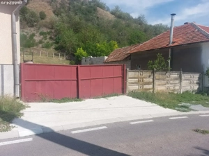 Vând loc de casa Bobâlna