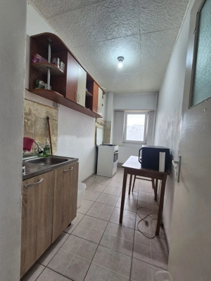 Garsoniera decomandata Vitan / Mall Vitan - imagine 3 Garsoniera decomandata Vitan / Mall Vitan - imagine 3