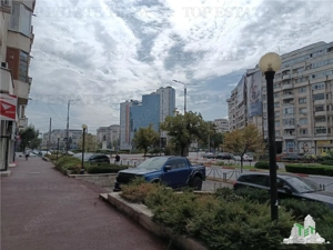 Super apartament cu doua camere superbe pozitionat fix in centrul Ploiestiului la doar 95000 euro! - imagine 17