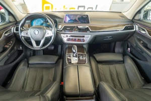 Bmw Seria 7 - imagine 12