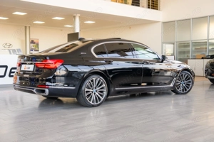 Bmw Seria 7 - imagine 5