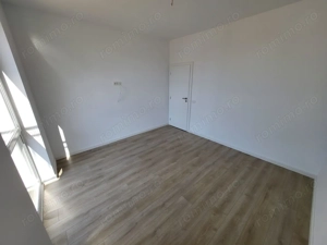 COMISION%. BLOC NOU in ORAS. ETAJ intermediar. Langa Magazine si mijloace de transport. - imagine 5