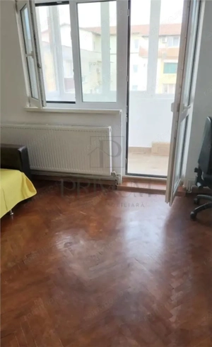 GIROCULUI - 2 Camere - Decomandat - Centrala proprie - Termoizolat - imagine 2