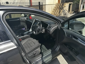 Ford Mondeo Titanium 2.0  - imagine 4 Ford Mondeo Titanium 2.0  - imagine 4