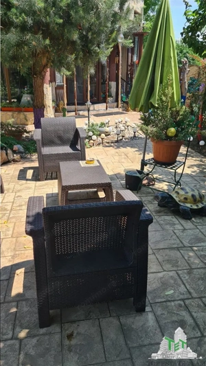 Super afacere, vila cu aspect de conac cu spatii moderne dar si clasice antichizate, orientale sau a - imagine 3