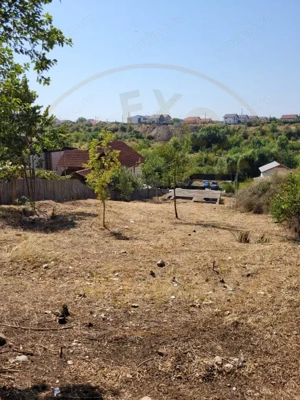 Teren intravilan Pitesti - langa liceul Odobescu - 1083 mp, demisol executat - imagine 5