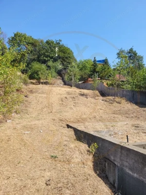 Teren intravilan Pitesti - langa liceul Odobescu - 1083 mp, demisol executat - imagine 2