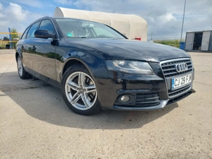 Audi A4 B8 2.0TDI  an 2010 Automat
