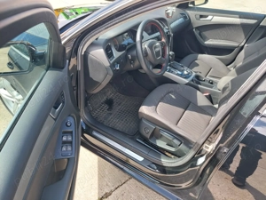 Audi A4 B8 2.0TDI  an 2010 Automat - imagine 9