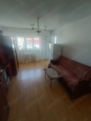 Apartament 2 camere, decomandat, 47 mp, etaj 4