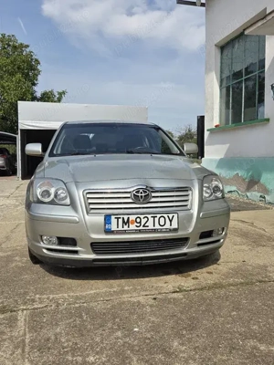 Toyota avensis 2005 385.298km
