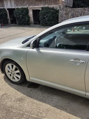 Toyota avensis 2005 385.298km - imagine 5