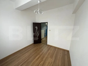 Camera de camin la vanzare - imagine 3 Camera de camin la vanzare - imagine 3