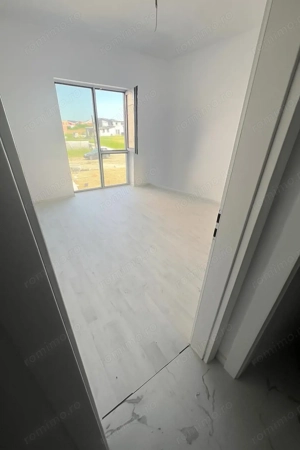 Giroc-Calea urseni | 2 Camere | Etaj intermediar | Decomandat | Loc de parcare