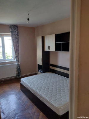 vând apartament cu doua camere în zona progresul  - imagine 2