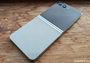 Samsung Galaxy Z Flip 5  - imagine 2