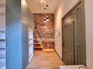 Apartament in cladire istorica in zona Central Shopping Center - imagine 12