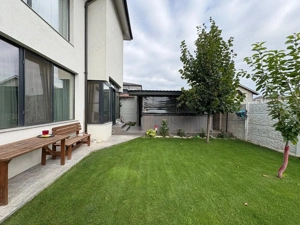 Duplex de vânzare – 4 camere, 3 băi la Glet