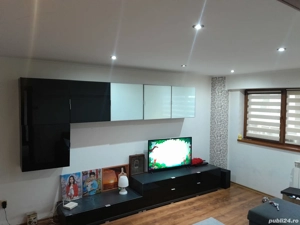 vand apartament 3 camere decomandat parter - imagine 2