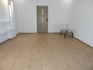 Apartament 3 camere etaj 1 zona centrala, aproape de Teatru, 149 mp, renovat complet - imagine 4