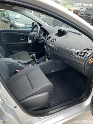 megane 3 1.5 dci 110cai 6 trepte oferta 4990e navigatie klima originala vopseaua fara accidente - imagine 10 megane 3 1.5 dci 110cai 6 trepte oferta 4990e navigatie klima originala vopseaua fara accidente - imagine 10