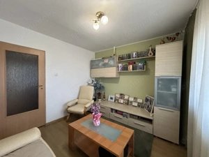 Apartament 4 camere, decomandat, 80mp utili, 2 bai - zona Dambovita  - imagine 6