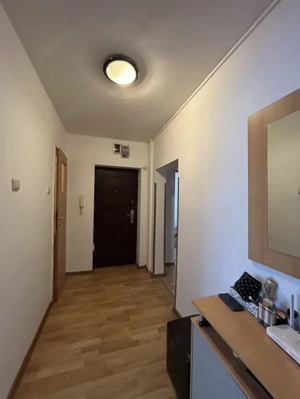 Apartament 4 camere, decomandat, 80mp utili, 2 bai - zona Dambovita  - imagine 10