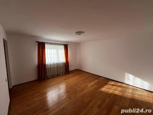 Apartament decomandat de 3 camere la curte  în vilă DE VÂNZARE - Direct Proprietar. Zona Traian - imagine 5