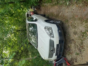 Vând Nissan Qashqai+2 - imagine 5