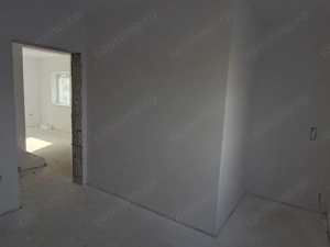 Sanandrei, Duplex pe Etaj, Drum Asflatat, Bucatarie Separata - imagine 10