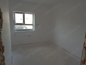 Sanandrei, Duplex pe Etaj, Drum Asflatat, Bucatarie Separata - imagine 12