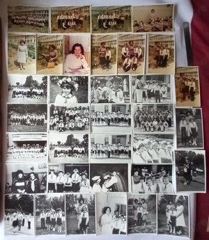 PIONIERI, MÂNDRIA ȚĂRII   lot 35 fotografii format mare (18x13cm), anii '80