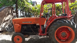 Vând tractor viticol 